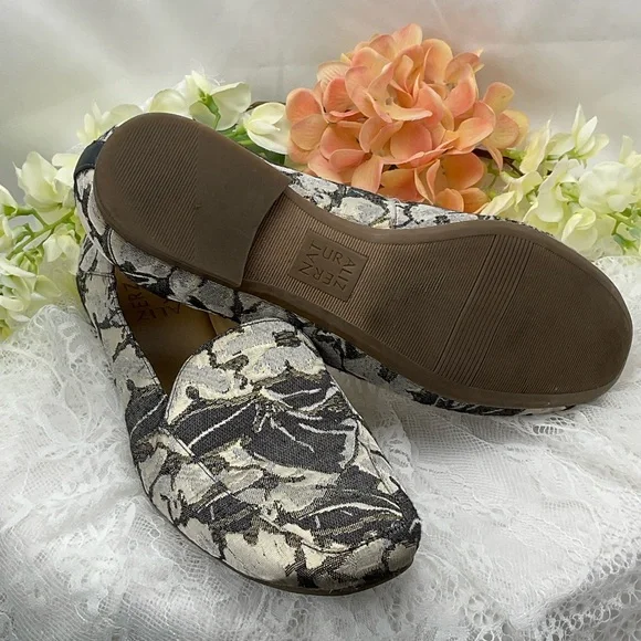 Naturalizer Kate Women’s Loafers Black and Cream Floral Pattern Flats Sz9 #0206 - Picture 4 of 11